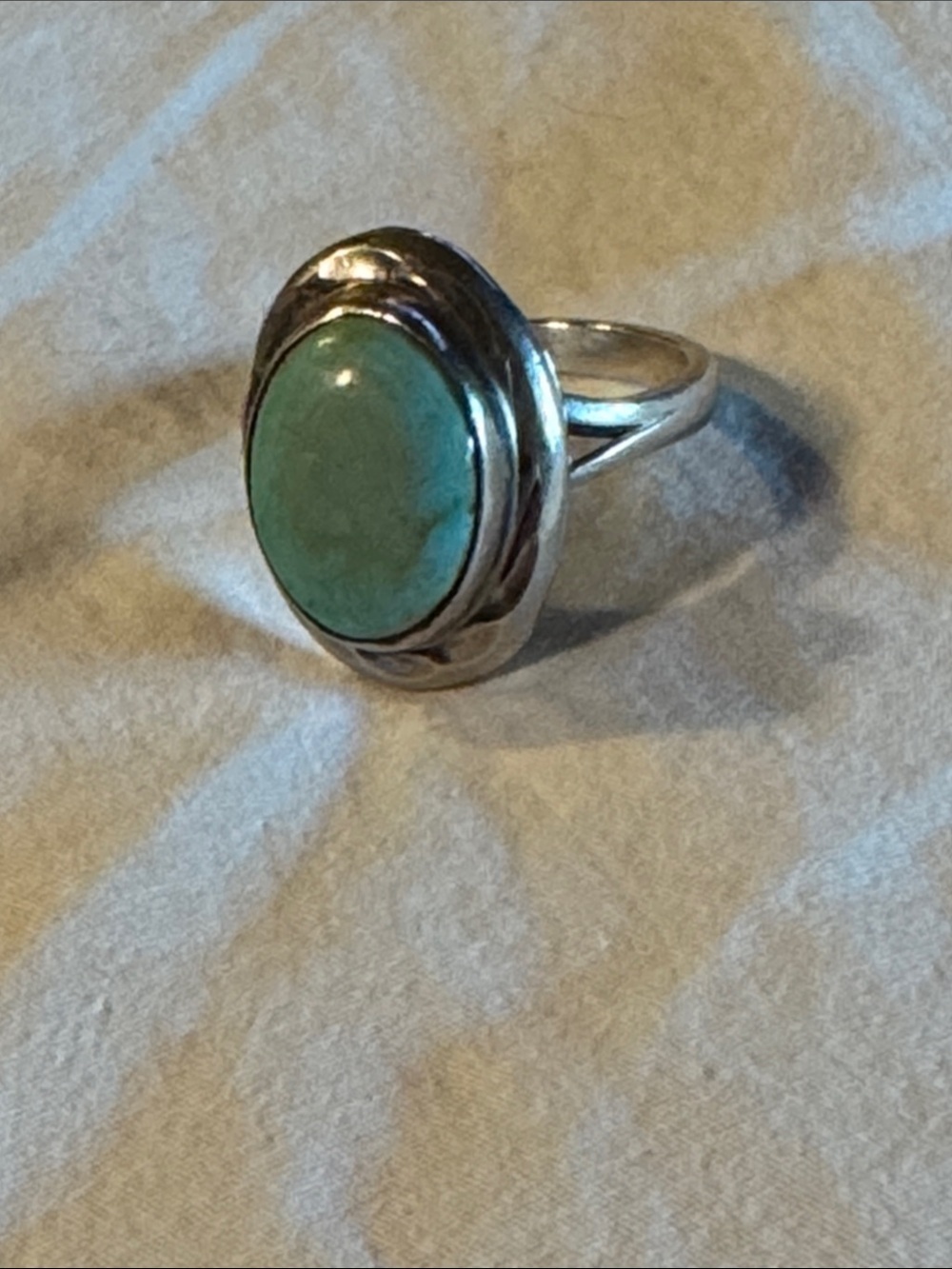 Vintage Silver Green Stone Oval Ring (STERLING STAMP w/ ALE(X?) stamped below)